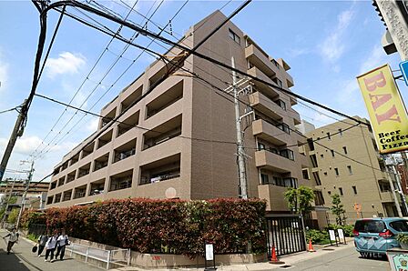ジオ甲東園松籟荘の外観(南東側から)