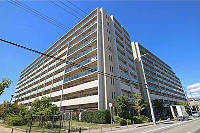 外観:ブランズシティ西宮香櫨園の外観(南東側から) 外観:ブランズシティ西宮香櫨園の外観(南東側から)