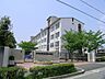 周辺：新田南小学校[公立]の外観