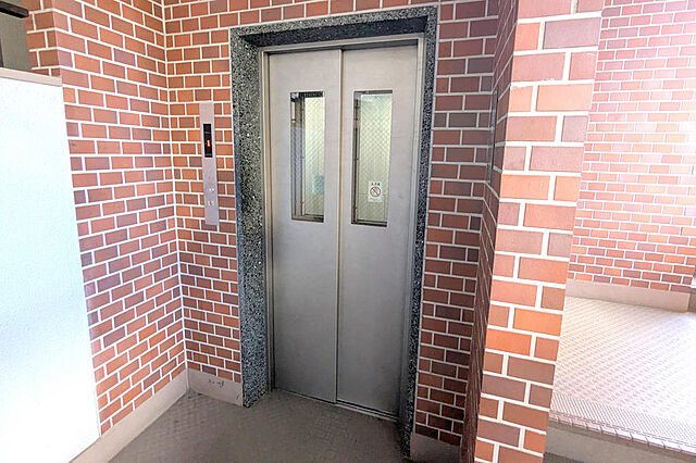 エントランス デ・リード烏丸東 7階/-