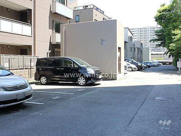 駐車場を拡大表示