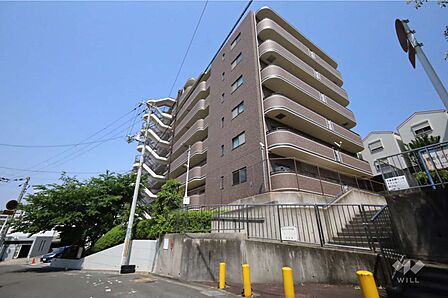 ダイアパレス吹田ウインドヒルの外観(西側から)