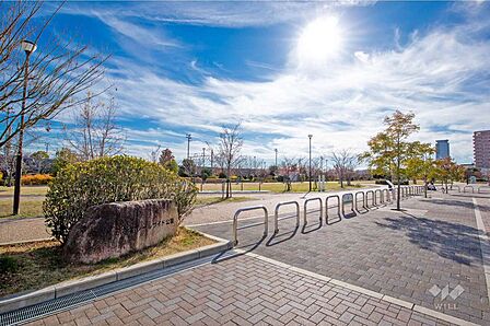 健都レールサイド公園の外観