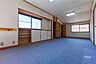 その他：2階_西側洋室約10.5帖［2026年8月6日撮影］