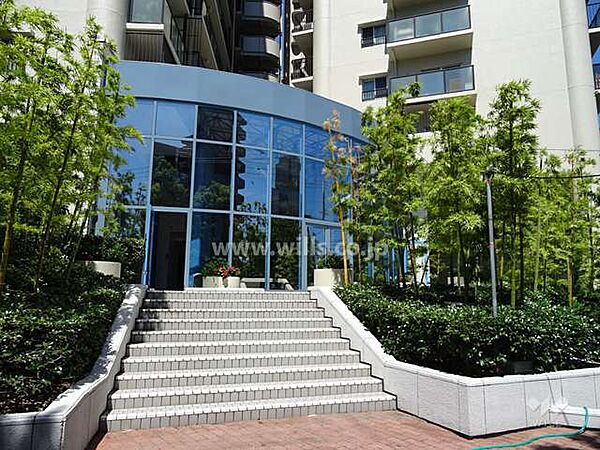 エントランスを拡大表示