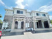 閑静な住宅街でのどかな住環境の2階建てアパート♪