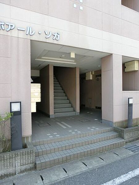 建物エントランス