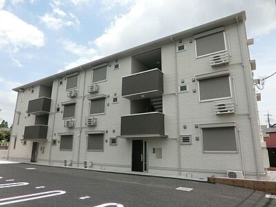 外観:2020年6月完成。都市ガス、ネット無料です。 外観:2020年6月完成。都市ガス、ネット無料です。