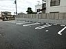 駐車場：広々とした敷地内駐車場です