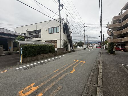 前面道路写真。