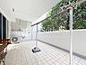 バルコニー：◆テラス◆※現在居住中ですが本画像はAIのCGで小物等を削除している空室イメージになり、実際の現地には小物等がございます。