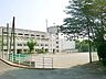 周辺：川崎市立平中学校 徒歩8分。学習・部活動・人間関係など、多くを学ぶ中学校。通学しやすい距離にあり、思春期の大切な時間を安心して過ごせる環境が整っています。 600m