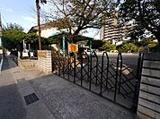 光沢寺中井幼稚園(440m)