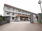 篠崎中学校(760m)