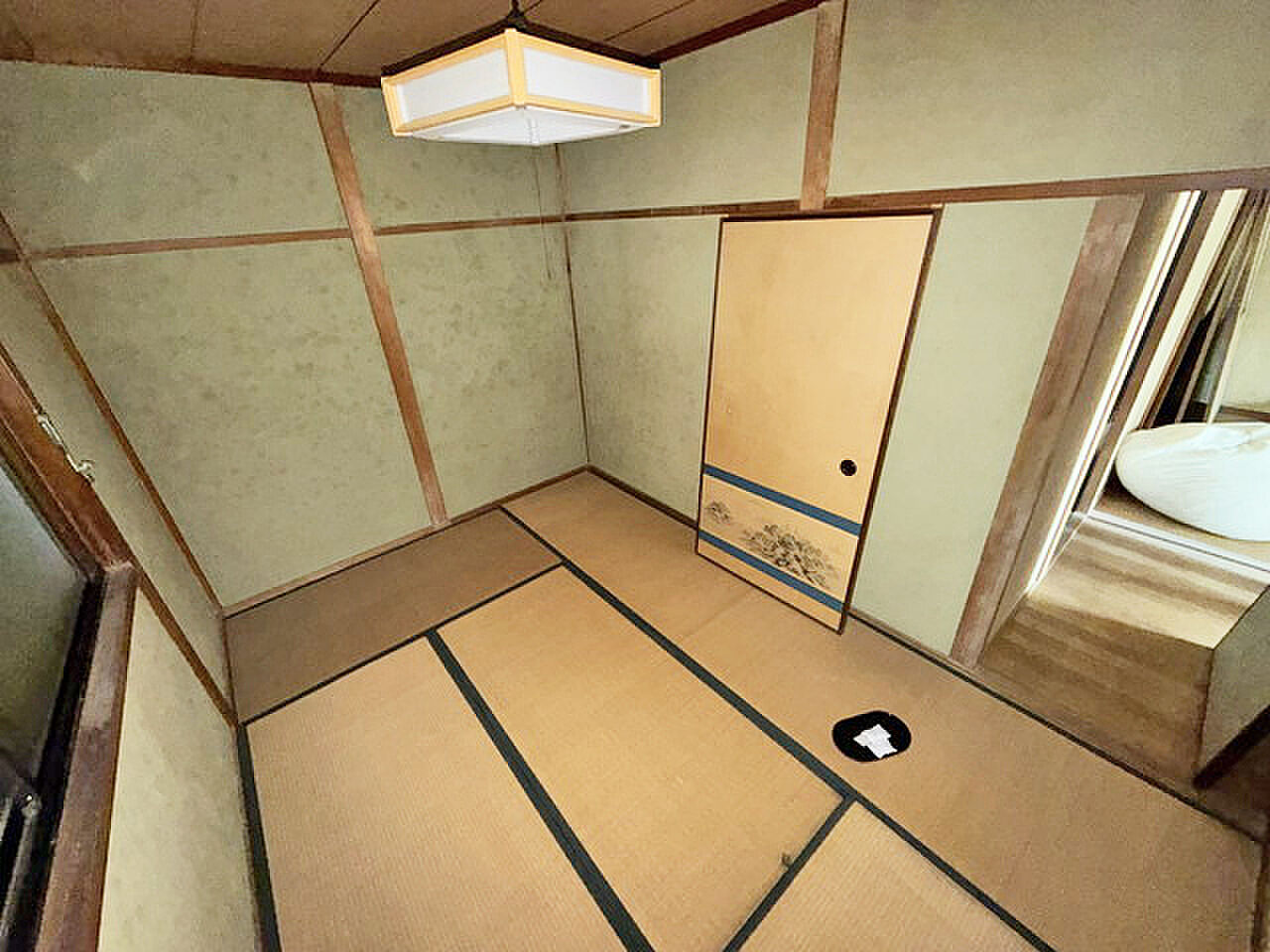 Used detached house · 3LDK in Kobe, Hyogo &mdash; photo 3