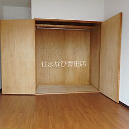 寝室