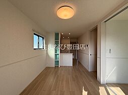 マリーゴールド 2階2LDKのリビング/ダイニング