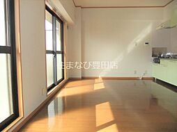 居間