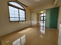 Klingel Baum 3階1DKのリビング/ダイニング