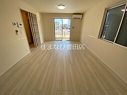 美扇　C棟 1階3LDKのリビング/ダイニング