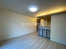 GRAND D-ROOM 浄水 S棟 3階2LDKのリビング/ダイニング