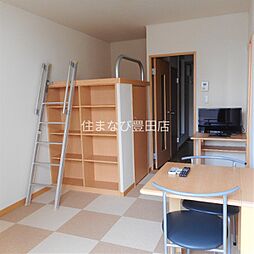 レオパレスユーザン 1階1Kのリビング/ダイニング