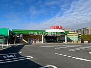 メグリア三好店 1545m