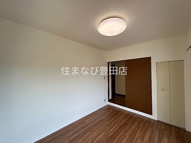 洋室