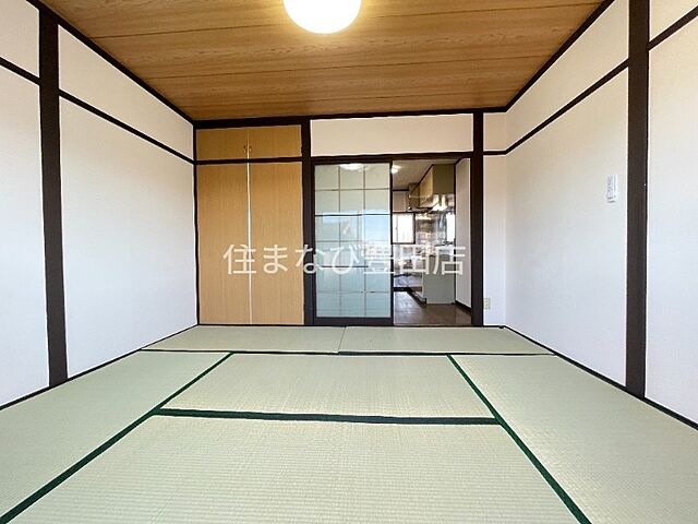 寝室