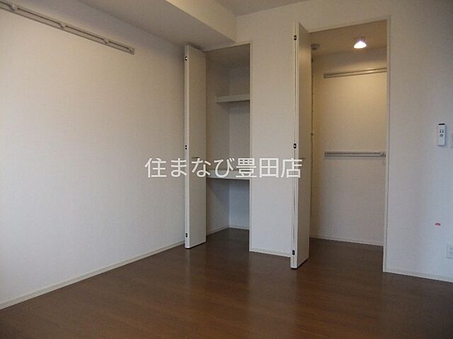 寝室