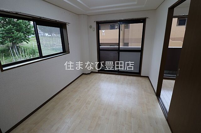 洋室