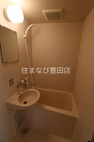 浴室