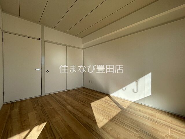 洋室