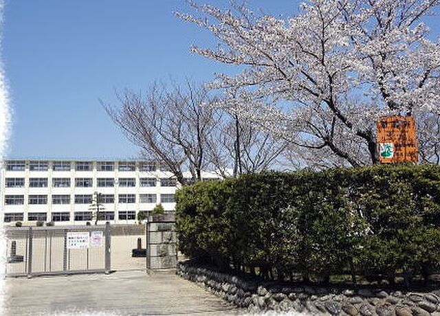 周辺 鈴鹿市稲生こがね園