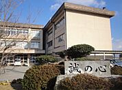 津市立南立誠小学校（1331m）