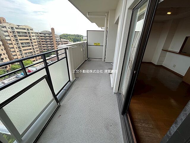 バルコニー サンマンションアーツ山の手　三番館 11階/-