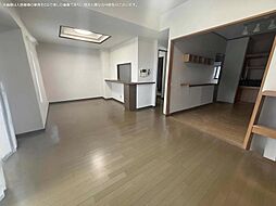 サンマンションアーツ山の手　三番館 3LDKのリビング/ダイニング