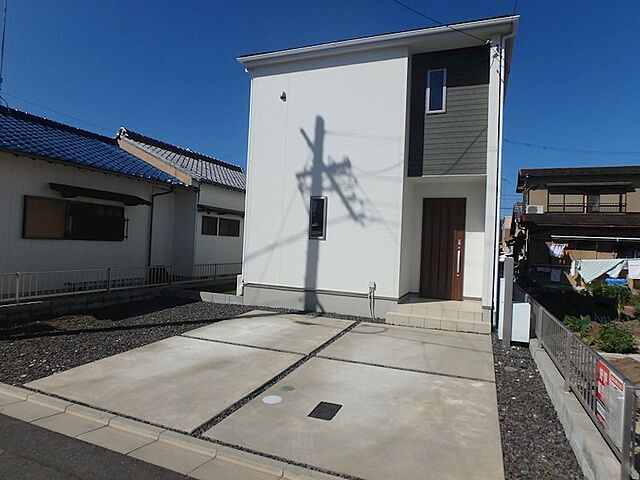 外観 鈴鹿市白子1丁目27-17