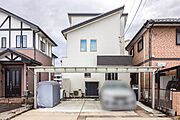 【現地外観写真】平成30年築の注文住宅でございます。