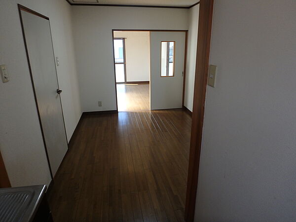 兵庫県加東市社(賃貸マンション3DK・2階・63.00㎡)の写真 その3