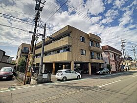 クリオ円光寺 301号室 ｜ 石川県金沢市円光寺3丁目2-3（賃貸マンション3LDK・3階・80.97㎡） その1