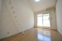 パストラーレ国立 203 2階1Kのリビング/ダイニング