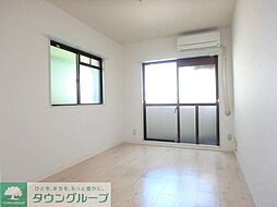 メゾンドマニエール 110 1階ワンルームのリビング/ダイニング