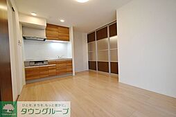 ブルースカイ 101 1階1LDKのリビング/ダイニング