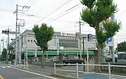 京王ストア 650m