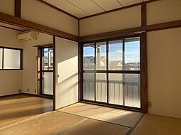 奥田貸家 2 2階2DKのリビング/ダイニング