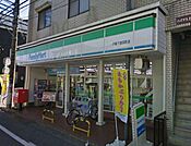 ファミリーマート栄長沼町店 693m