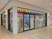ＴＳＵＴＡＹＡ　Ｌａ　ｖｉｓｔａ新杉田店 703m