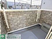 2.3階はバルコニー付き！