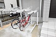 ★ウォークインクローゼット付きでお荷物も心配なし★